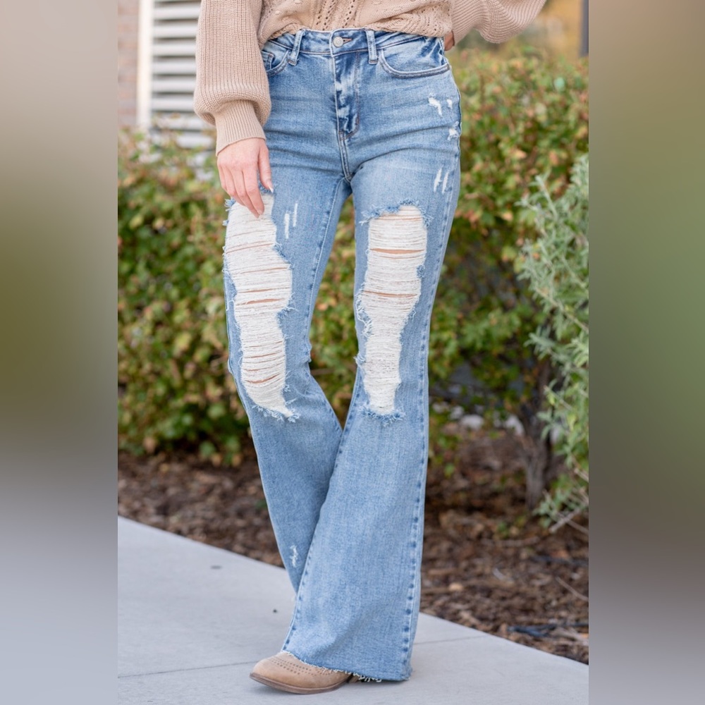Almost new Judy Blue High waist flare Jeans!Only worn a couple times. Size 13/31